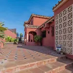 Classic 5 Bdrm Andalucian Villa W Pool & Sea View