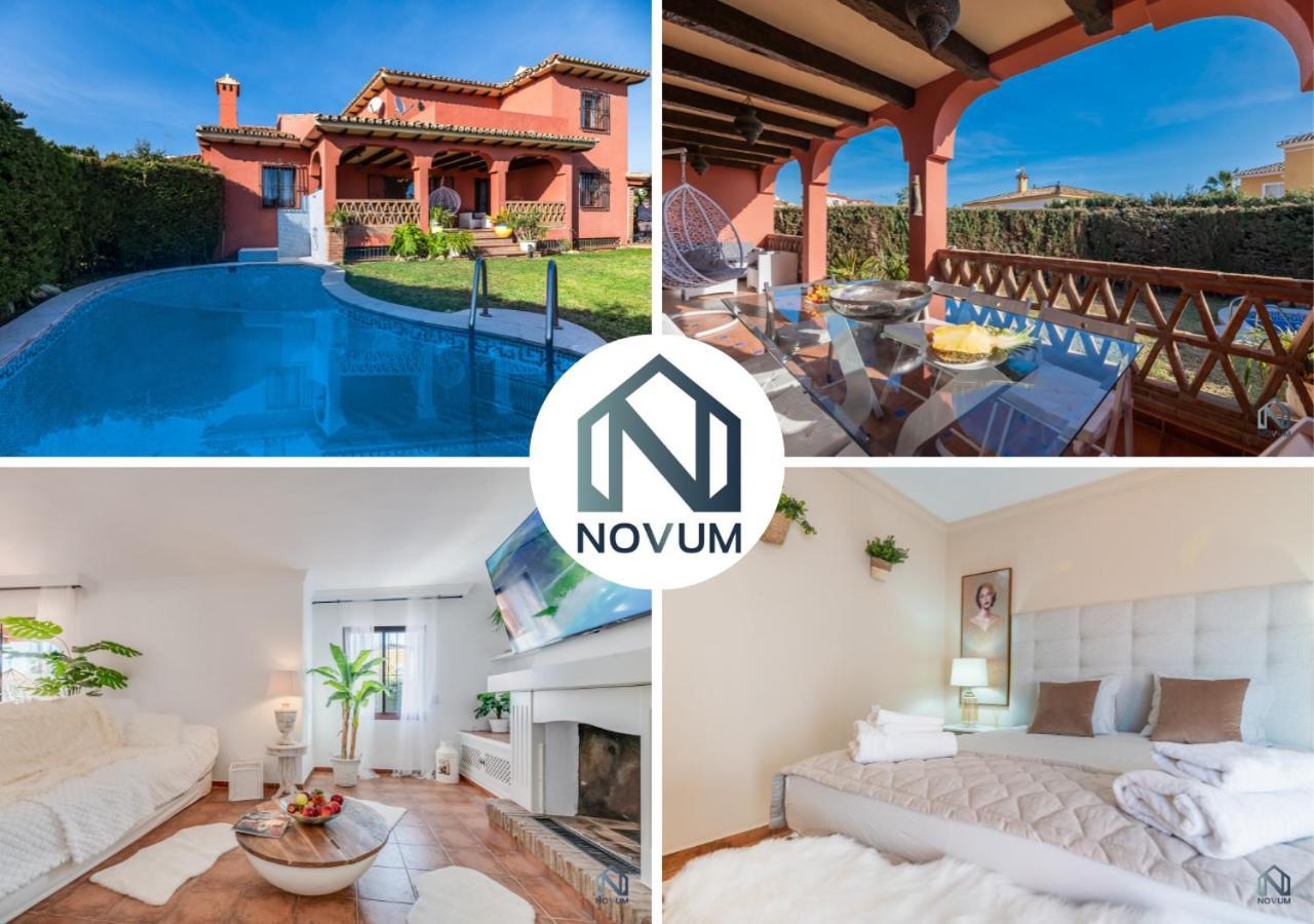 Classic 5 Bdrm Andalucian W Pool & Sea View Apartment *